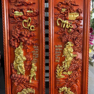 Tranh gỗ cha mẹ gỗ hương đỏ dát vàng sơn PU