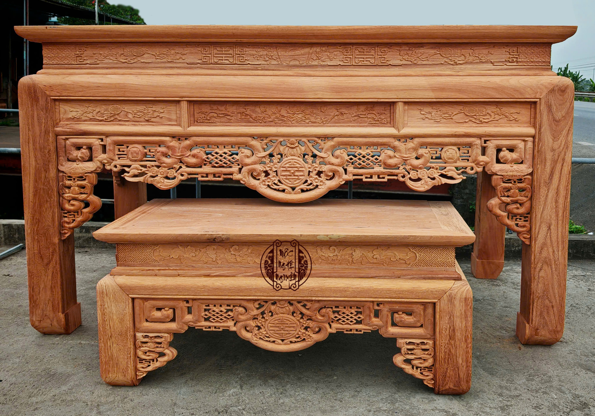 Án gian gỗ gõ